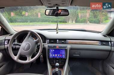 Седан Audi A6 2002 в 