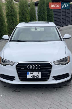 Седан Audi A6 2014 в  фото 9 Седан Audi A6 2014 в