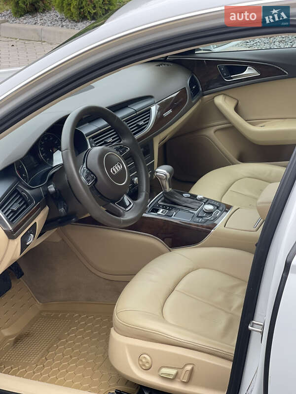 Седан Audi A6 2014 в Рівному