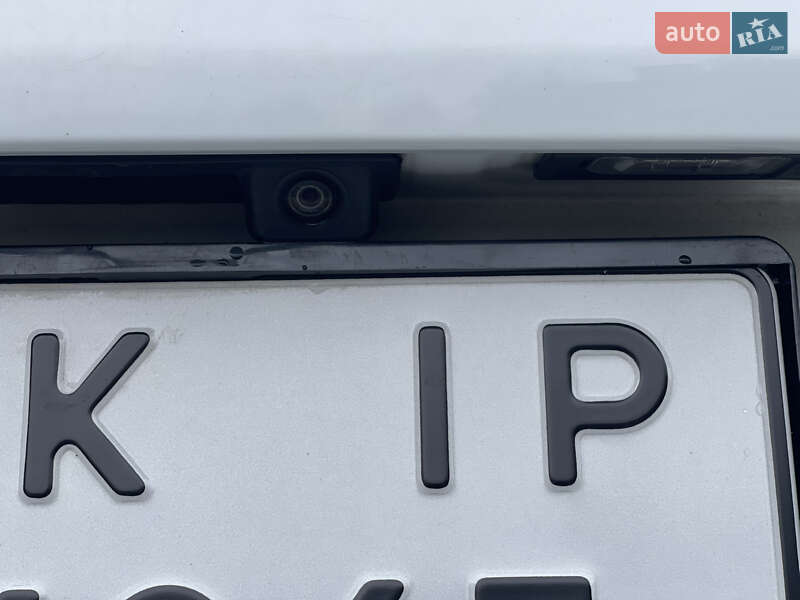 Седан Audi A6 2014 в Рівному