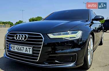 Седан Audi A6 2015 в 