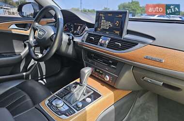 Седан Audi A6 2015 в 
