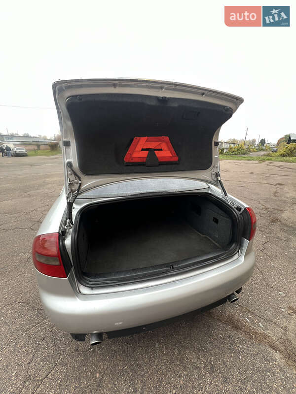 Седан Audi A6 2002 в Чернигове