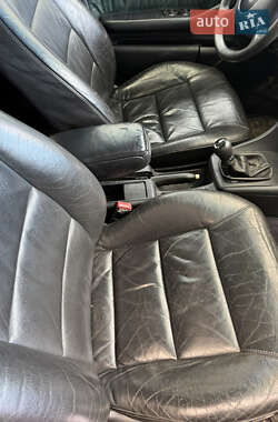 Седан Audi A6 1998 в  фото 10 Седан Audi A6 1998 в