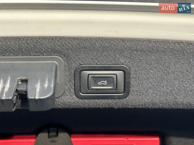 Седан Audi A6 2014 в Полтаве