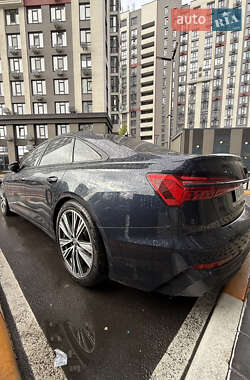 Седан Audi A6 2018 в 