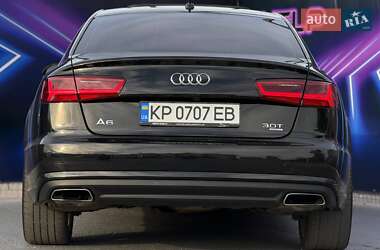 Седан Audi A6 2013 в 