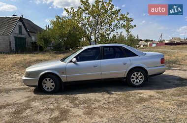 Седан Audi A6 1997 в  фото 2 Седан Audi A6 1997 в