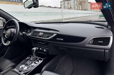 Универсал Audi A6 2018 в 