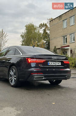 Седан Audi A6 2022 в 