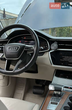 Седан Audi A6 2022 в 