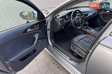 Седан Audi A6 2015 в 