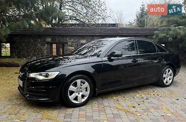 Седан Audi A6 2013 в 