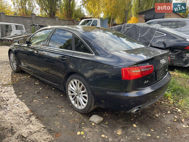 Седан Audi A6 2012 в Ровно