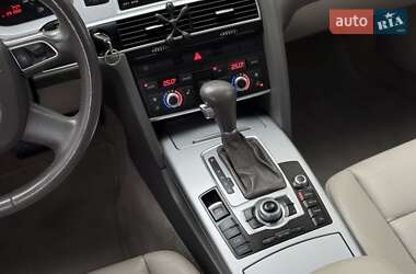 Седан Audi A6 2010 в 