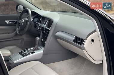 Седан Audi A6 2010 в 