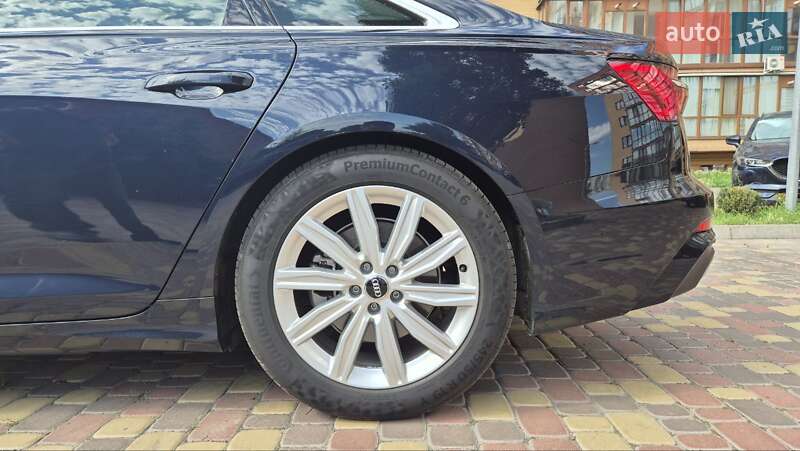 Седан Audi A6 2019 в Виннице