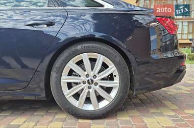 Седан Audi A6 2019 в 