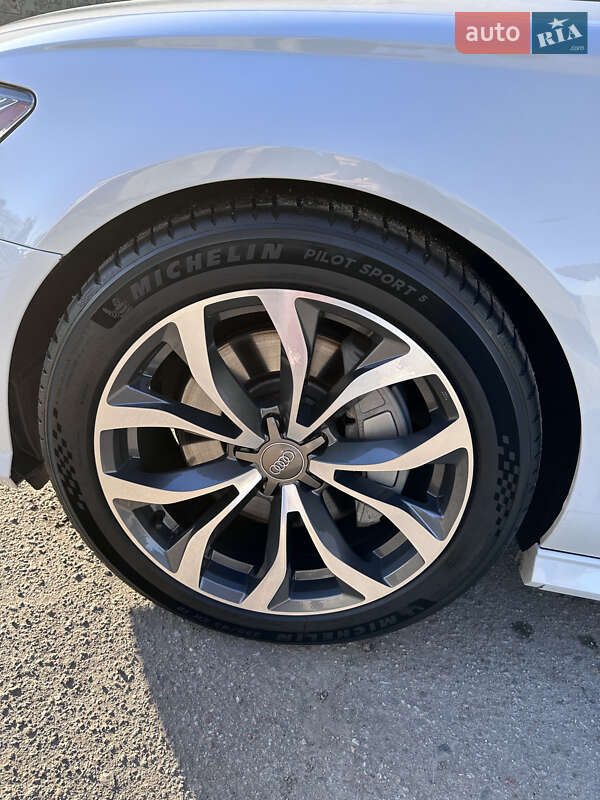 Седан Audi A6 2016 в Києві