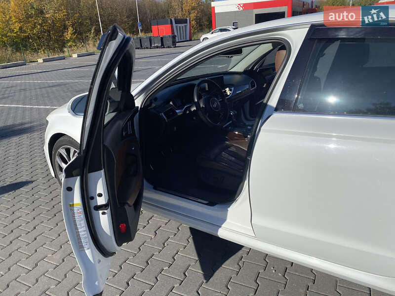 Седан Audi A6 2014 в Чернівцях