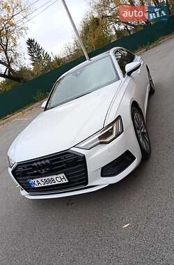 Седан Audi A6 2021 в 
