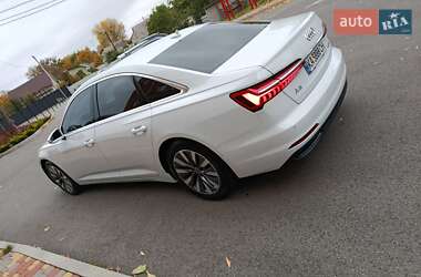 Седан Audi A6 2021 в 