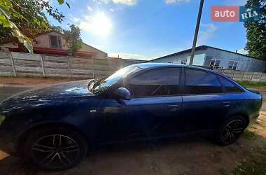 Седан Audi A6 2004 в 