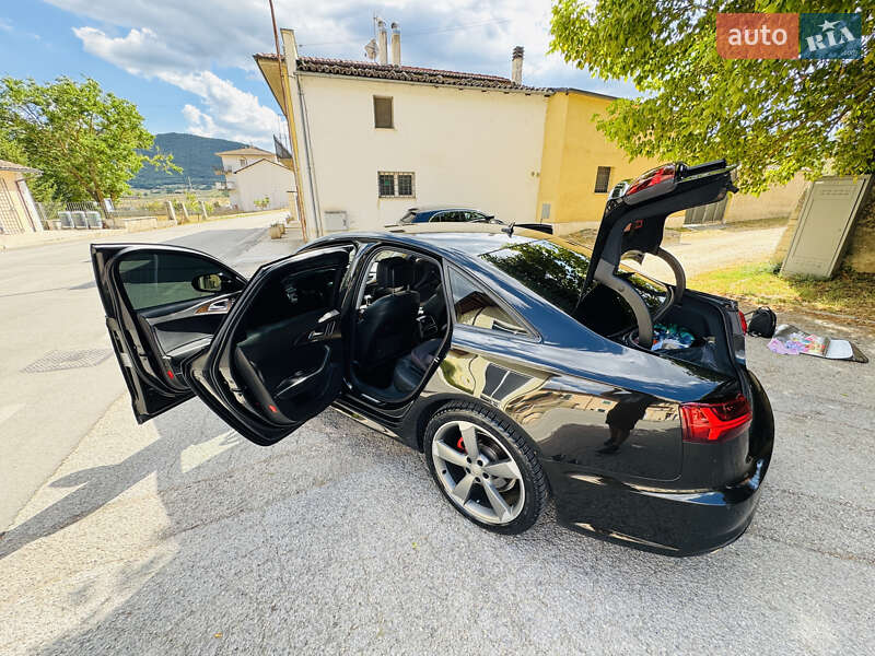 Седан Audi A6 2013 в Харькове