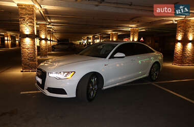 Седан Audi A6 2015 в 