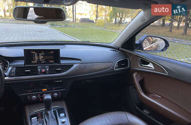 Седан Audi A6 2015 в 