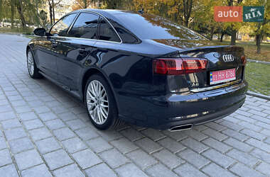 Седан Audi A6 2015 в 