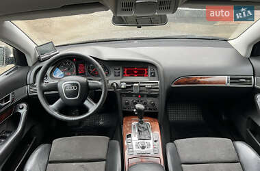 Седан Audi A6 2004 в  фото 12 Седан Audi A6 2004 в