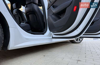 Седан Audi A6 2012 в 