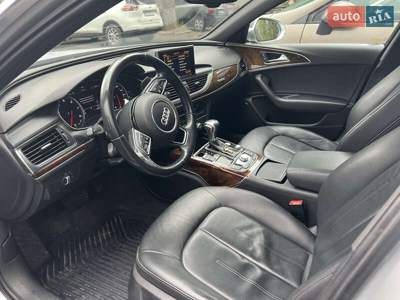Седан Audi A6 2014 в Ровно