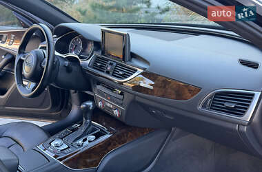 Седан Audi A6 2014 в 