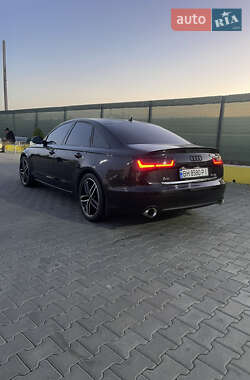 Седан Audi A6 2015 в  фото 6 Седан Audi A6 2015 в