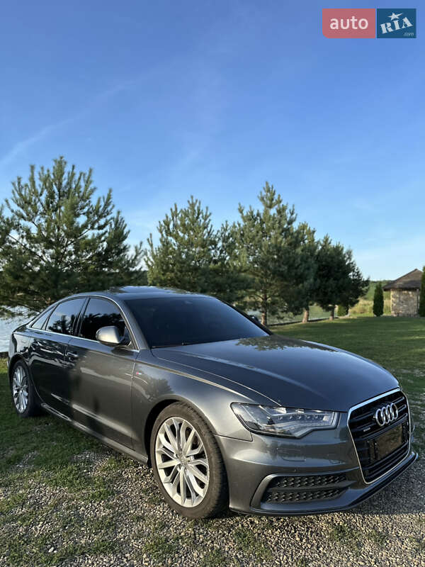 Седан Audi A6 2013 в Чернівцях