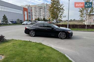Седан Audi A6 2019 в 