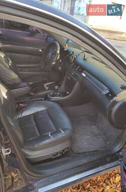 Седан Audi A6 2001 в  фото 2 Седан Audi A6 2001 в