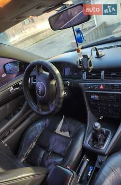 Седан Audi A6 2001 в  фото 6 Седан Audi A6 2001 в