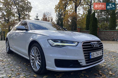 Седан Audi A6 2015 в  фото 22 Седан Audi A6 2015 в
