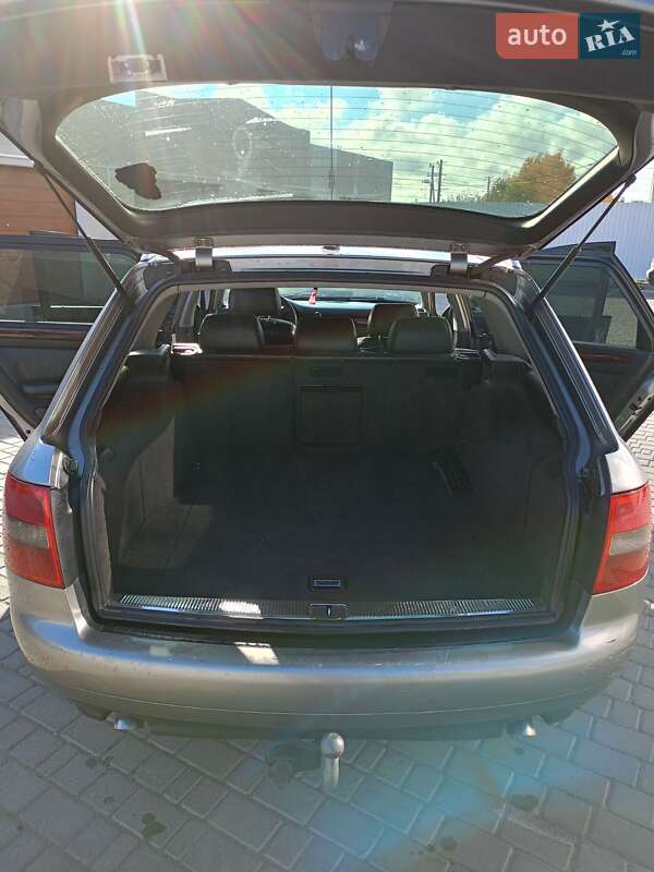 Универсал Audi A6 2002 в Одессе