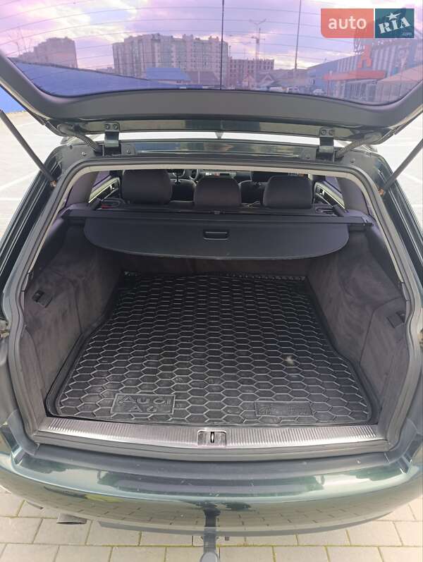 Универсал Audi A6 2002 в Калуше