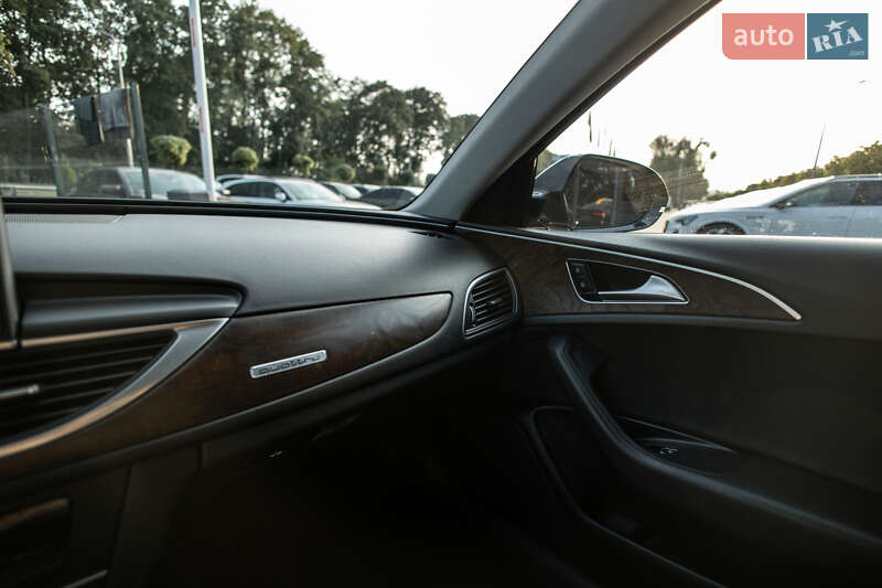 Седан Audi A6 2015 в Львове