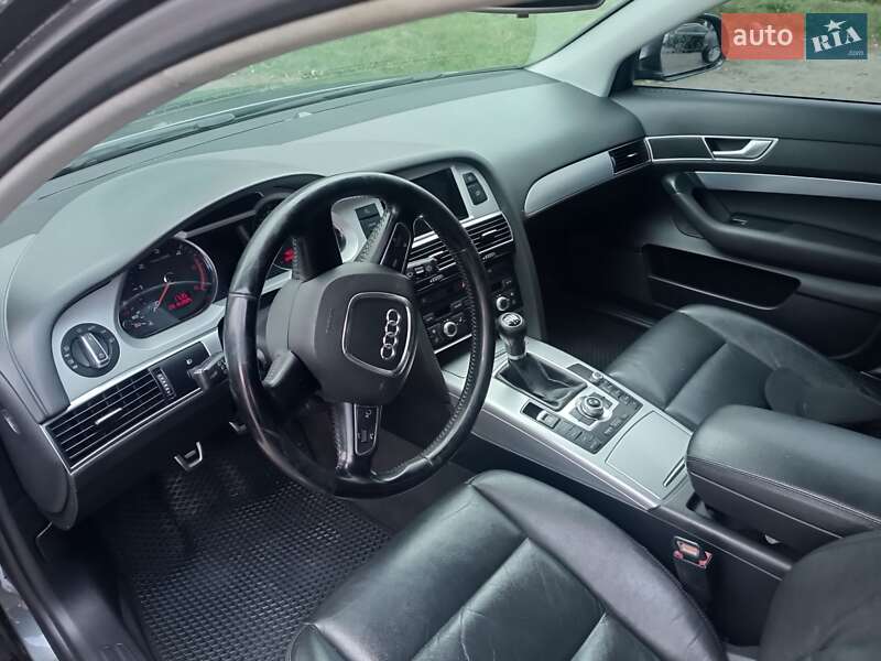 Седан Audi A6 2010 в Дубно