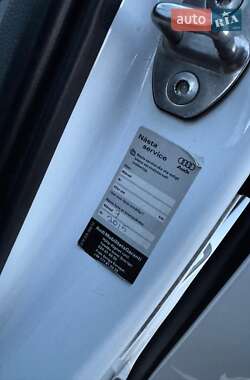 Універсал Audi A6 2012 в  фото 20 Універсал Audi A6 2012 в