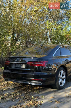 Седан Audi A6 2020 в  фото 18 Седан Audi A6 2020 в