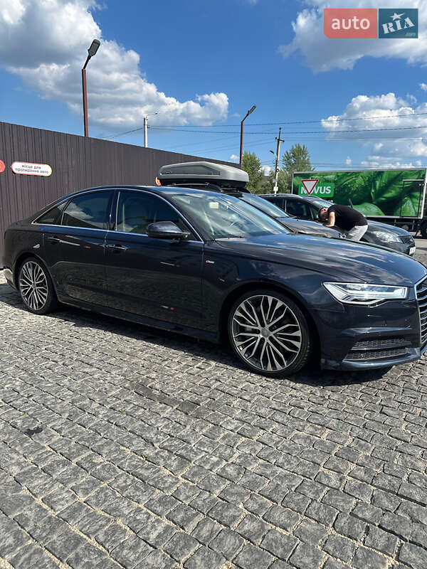 Седан Audi A6 2017 в 