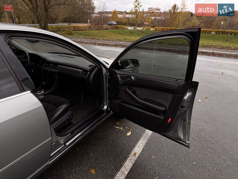 Седан Audi A6 2003 в Бучі