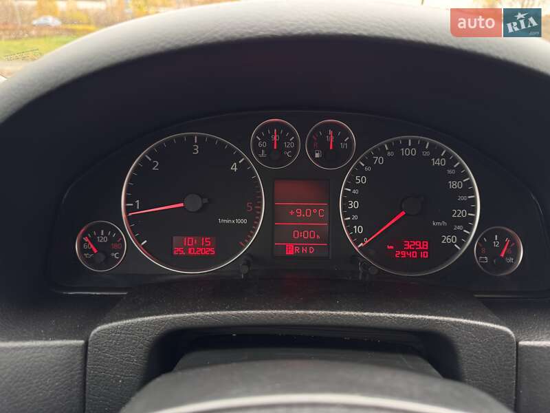 Седан Audi A6 2003 в Бучі